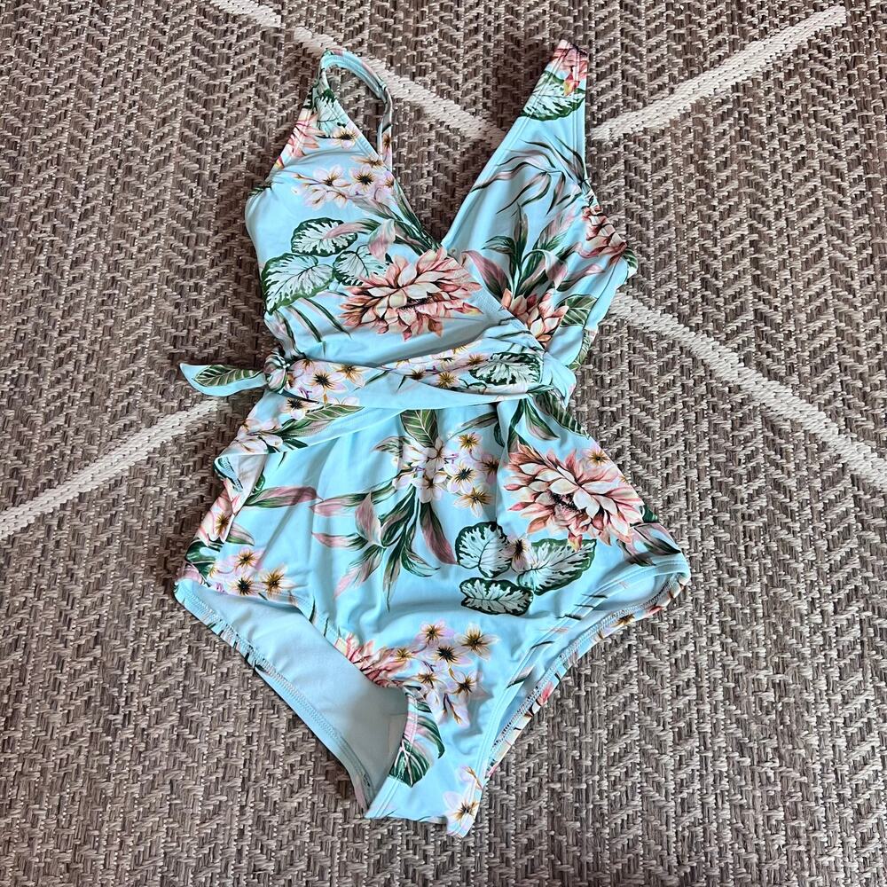 Kona sol floral one piece